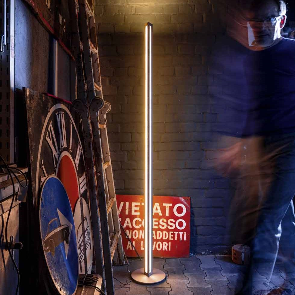 Lampada da terra Chiaroscura - Foscarini