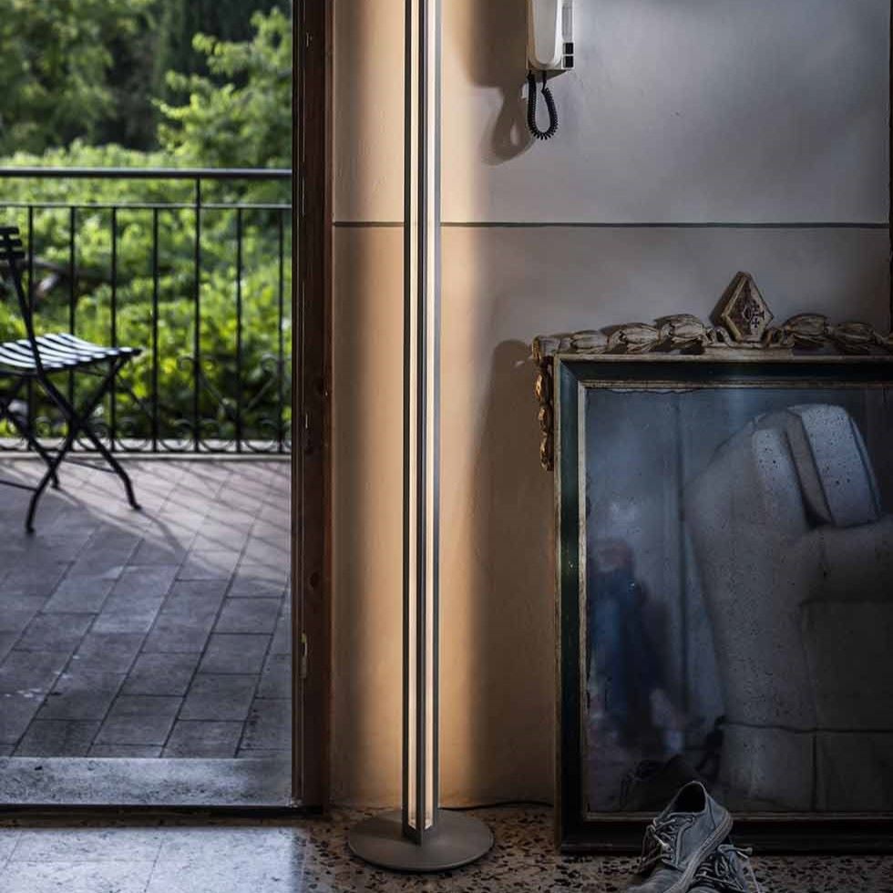 Lampada da terra Chiaroscura - Foscarini