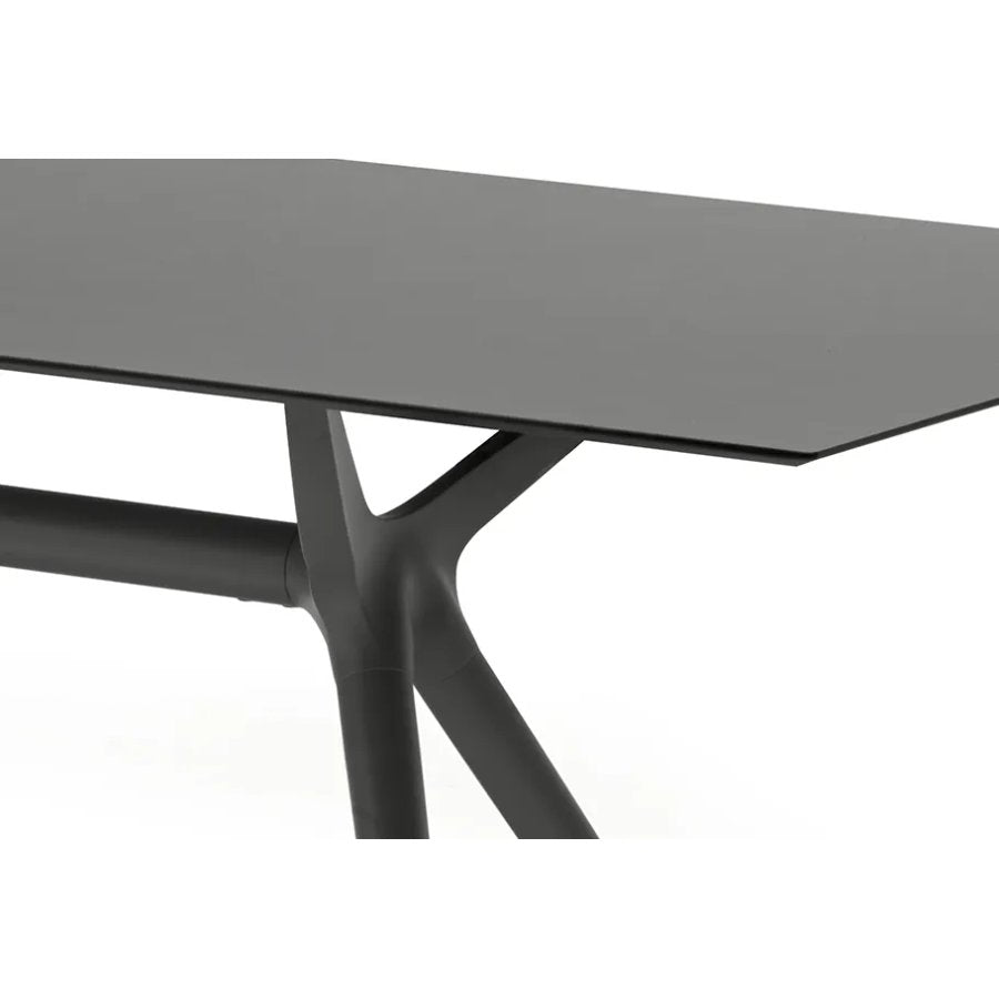 Basamento Metropolis Scab Design