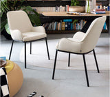 Sedia imbottita con braccioli FLAIR - Connubia