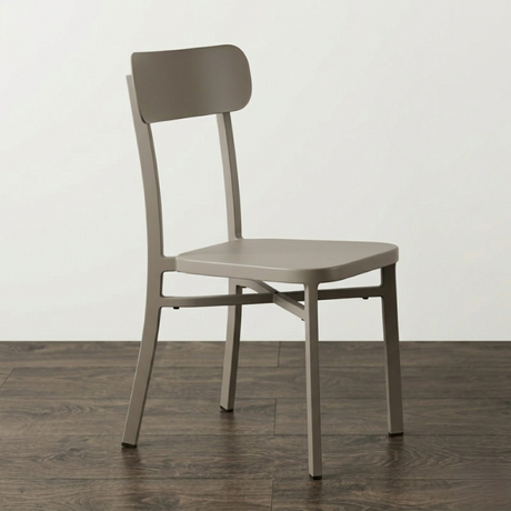 Sedia in metallo impilabile Solid - Pozzoli