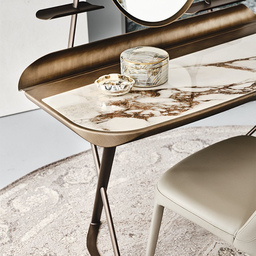 Consolle trucco Cocoon Trousse Keramik Cattelan Italia