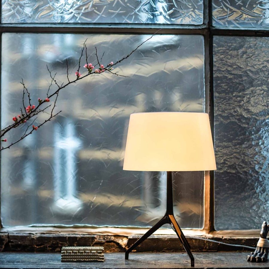 Lampada da tavolo Lumiere XXL e XXS - Foscarini